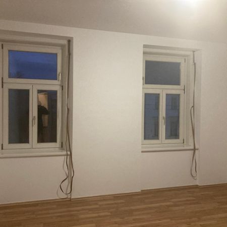 Stadtwohnung mit Balkon im Bezirk Jakomini - Photo 4