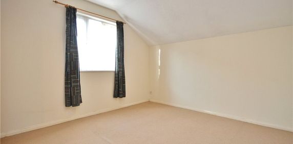 Elder Close, Guildford, Surrey, GU4 7YW - Photo 2