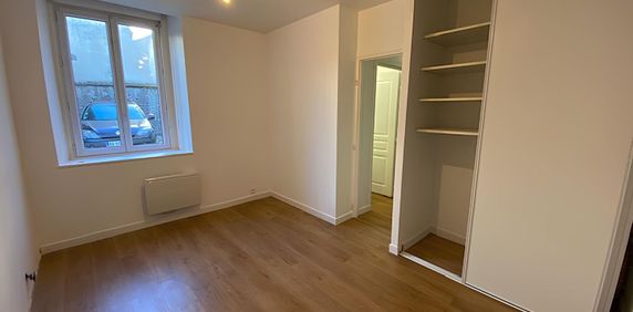 Location Appartement 2 pièces 23m² - Photo 2