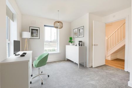 2 bedroom semi-detached house to rent - Photo 4