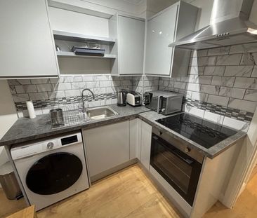 1 Bed Flat, Kensington Close, N11 - Photo 5