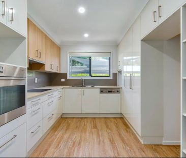 102 Monash Road, Tarragindi QLD 4121 - Photo 3
