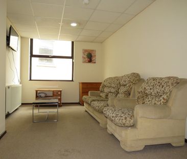 Bull Close Lane, Halifax - Photo 1