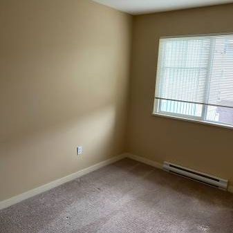 Spacious Living at Marshall Grove East - Photo 1