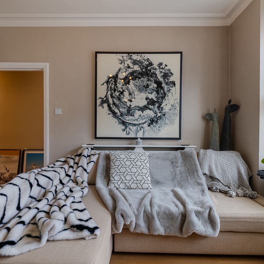 Lambrook Terrace, Hammersmith and Fulham, Fulham, London, SW6 - Photo 1