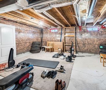 For Lease - 67 Benhurst Crescent, Brampton, Ontario - Photo 5