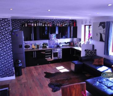 1 bedroom flat to rent - Photo 6
