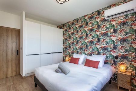 Location Maison 5 pièces 135m² STE MARIE 97438 - Photo 2