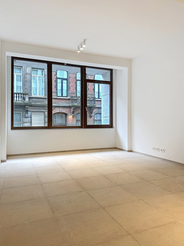 Appartement te huur in Ixelles - Photo 3