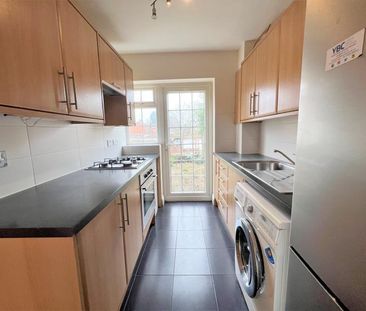 3 bedroom apartment to rent - Photo 5