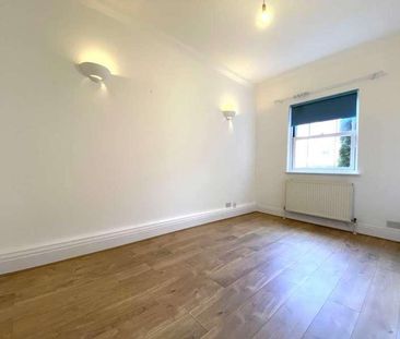 Kirbys Lane, Canterbury, CT2 - Photo 2