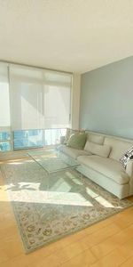 Furnished 1 Bedroom + Den Condo at Front St & Spadina - Photo 3