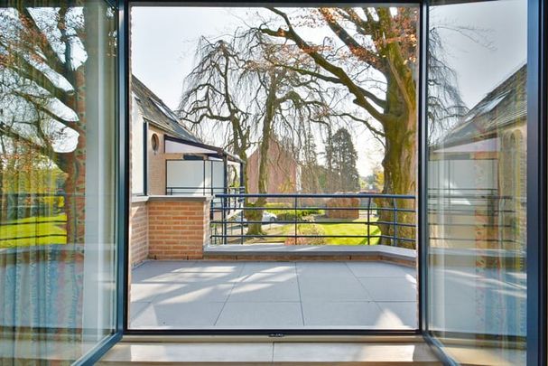 Appartement te huur - Photo 1