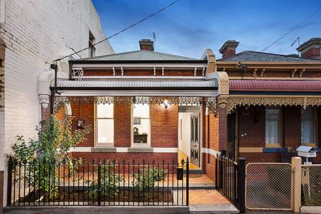 Victorian charm and Contemporary style - Photo 2