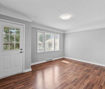 For Lease - 13 Craig Boulevard, Grimsby, Ontario - Photo 1