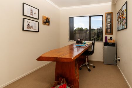 Private and Tranquil 4 Bedroom 2 Bathroom Otahuhu - Photo 4