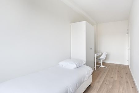 Te huur: Appartement Koningin Sophiestraat in Den Haag - Foto 3