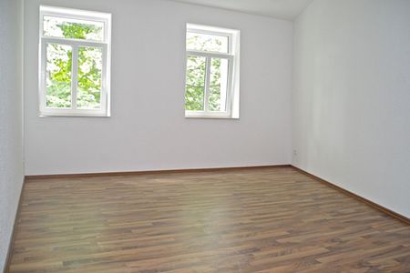 3-Raum • Fussbodenheizung • offene Küche • Balkon • Tageslichtbad mit Wanne • gleich Anschauen !? - Photo 3