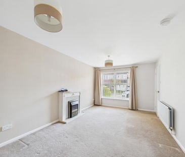 2 bedroom semi-detached bungalow to rent - Photo 1