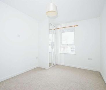 Crompton Way, Ogmore-by-sea, Bridgend, CF32 - Photo 2