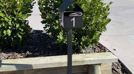 Happy Family Home - Photo 4