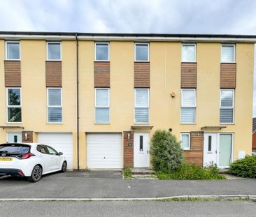 3 bedroom terraced house to rent - Photo 3