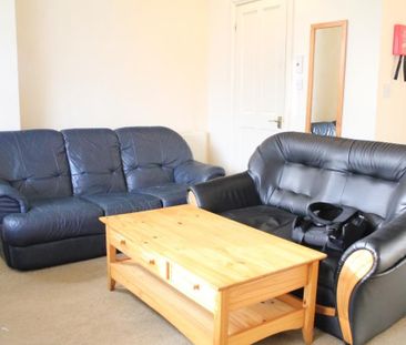 West Road, West Drayton - Photo 1