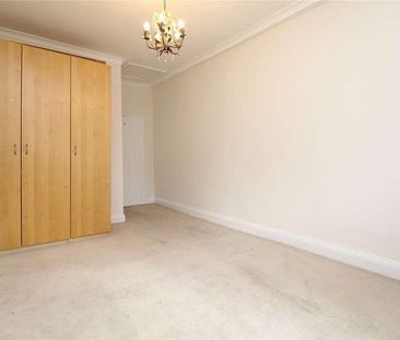 Crescent Road, Finchley, N3 - Photo 4