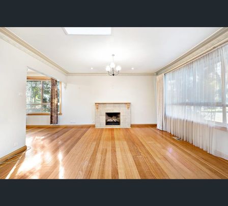 570 South Road, Moorabbin, Vic 3189 - Photo 1