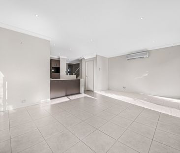 LOLVEY THREE BEDROOM TOWNHOUSE IN QUIET LOCATION - Photo 1