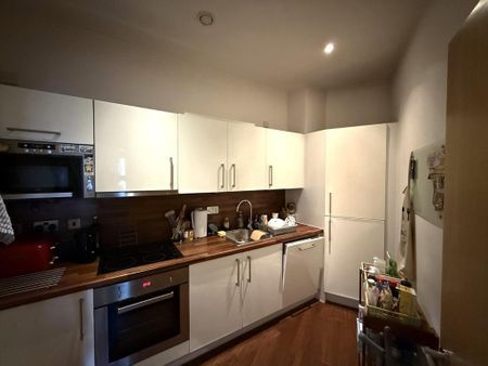 1 bedroom flat to rent - Photo 3