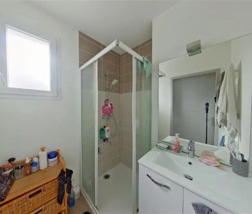 Location appartement 3 pièces - 59.14m² à Chasseneuil du poitou (86... - Photo 5