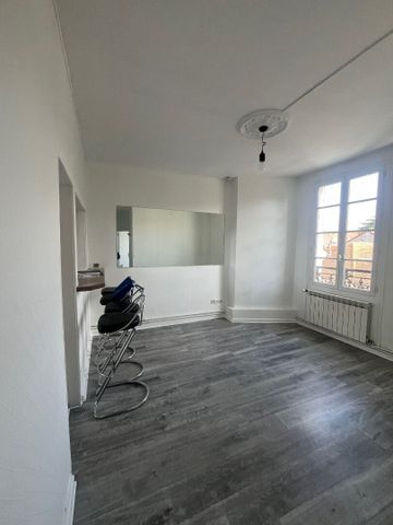 Charmant Appartement 2 pièces à Louer à Noisy-le-Roi ! - Photo 5