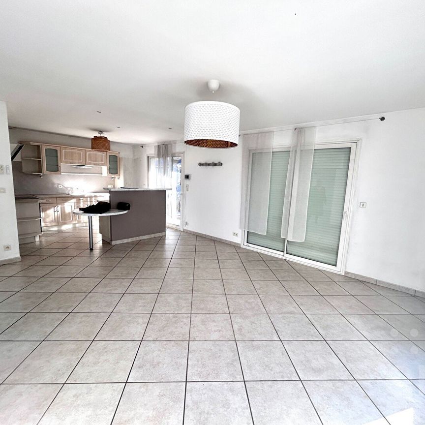 Maison Aiffres - Photo 1