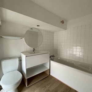 Location Appartement 2 pièces 54m² - Photo 2