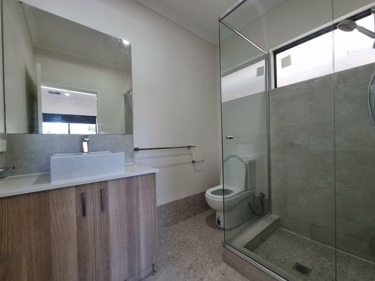 Low-Maintenance Family Home - Photo 1