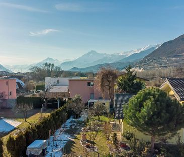 A LOUER SPLENDIDE VILLA 5.5 PIECES A GRANGES-SIERRE - Foto 2