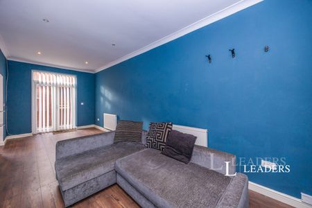 3 bedroom house to rent Sheffield Road, Portsmouth, Hampshire, PO1 - Photo 5