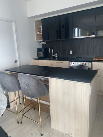 31 tippett Road #1221 - Photo 3