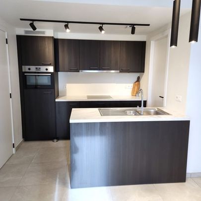 Appartement te huur - Photo 1