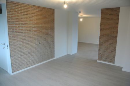 Lichtrijk appartement te huur te Roeselare - Foto 4