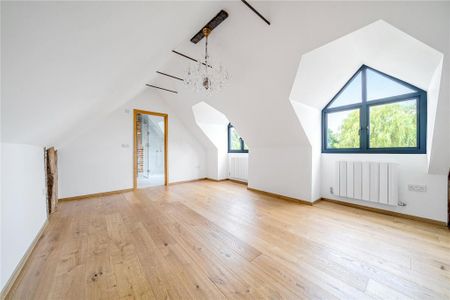 4 bedroom detached house to rent - Photo 4