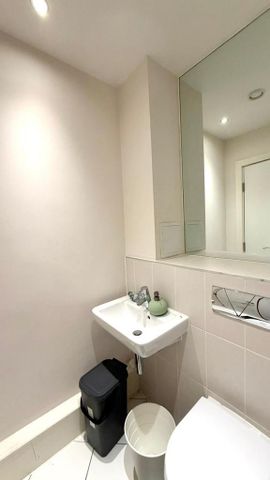 2 bedroom flat to rent - Photo 3