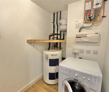 Southwell Park Road, Camberley, Surrey, GU15 - Photo 5