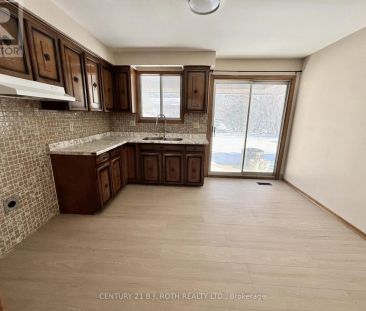 915 TAUNTON ROAD E - Photo 6