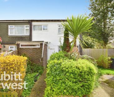 3 bedroom semi-detached house to rent - Photo 6