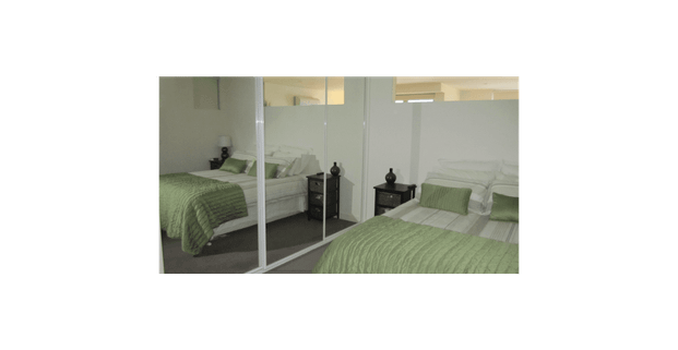 Modern Living Near Westfield with Balcony & Secure Parking - Photo 1