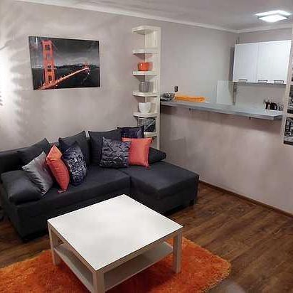 Tysiąclecie Piastów kawalerka 28m balkon meble - Photo 1