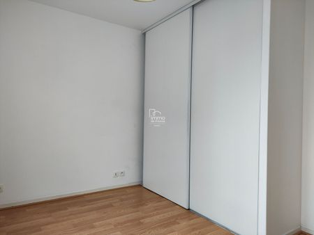 Location Appartement 2 pièces 48m² - Photo 3