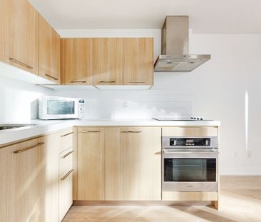 For Lease - 560 King Street Unit# 417, Toronto, Ontario - Photo 1